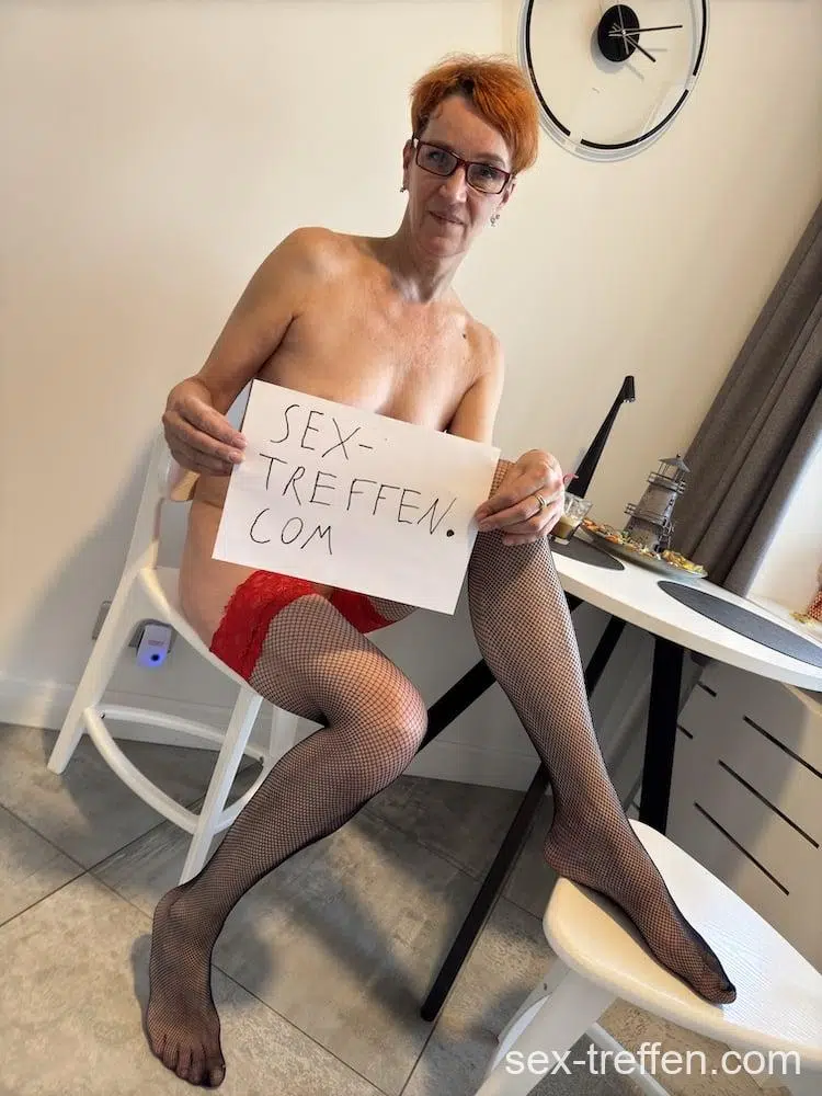 Frau für spontanes Sextreffen in NRW Verifizierungsfoto 03 Spontanes Sextreffen in NRW Foto 03
